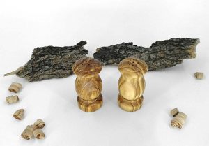 Salt & Pepper Shakers #BS2690